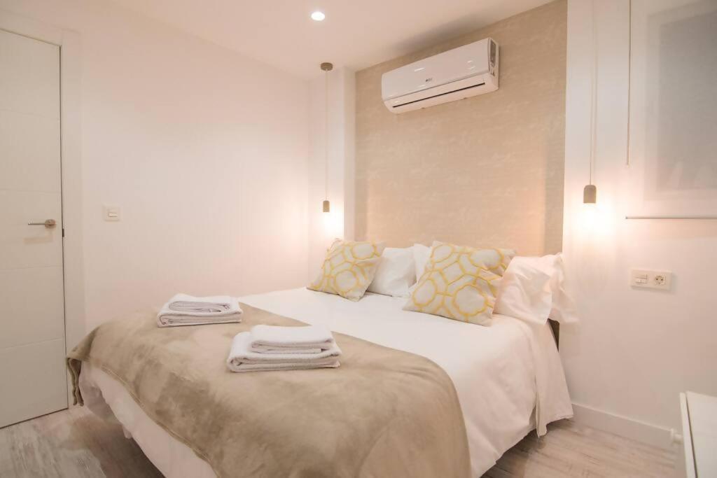 Amplio Y Moderno Apartamento En El Centro グラナダ エクステリア 写真